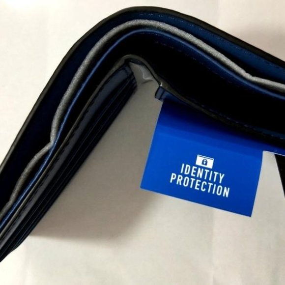 Michael Kors Harrison Crosshatch Leather Rfid Billfold Wallet - Picture 6 of 9